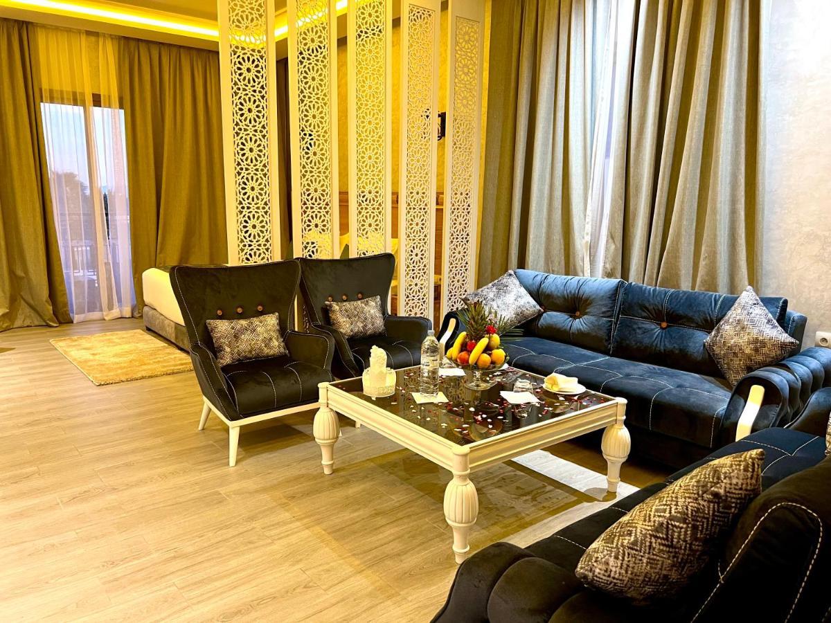 Z Hotel 4*